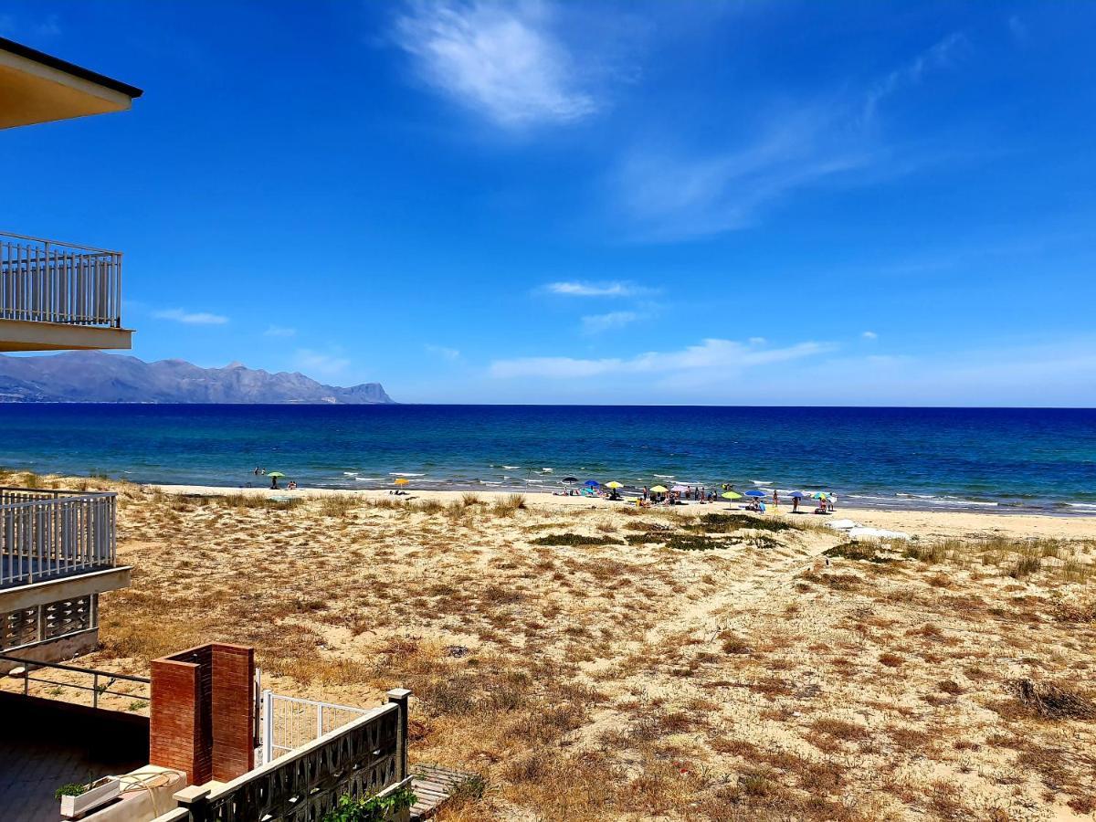 Castellammare Holiday Алкамо Марина Екстериор снимка