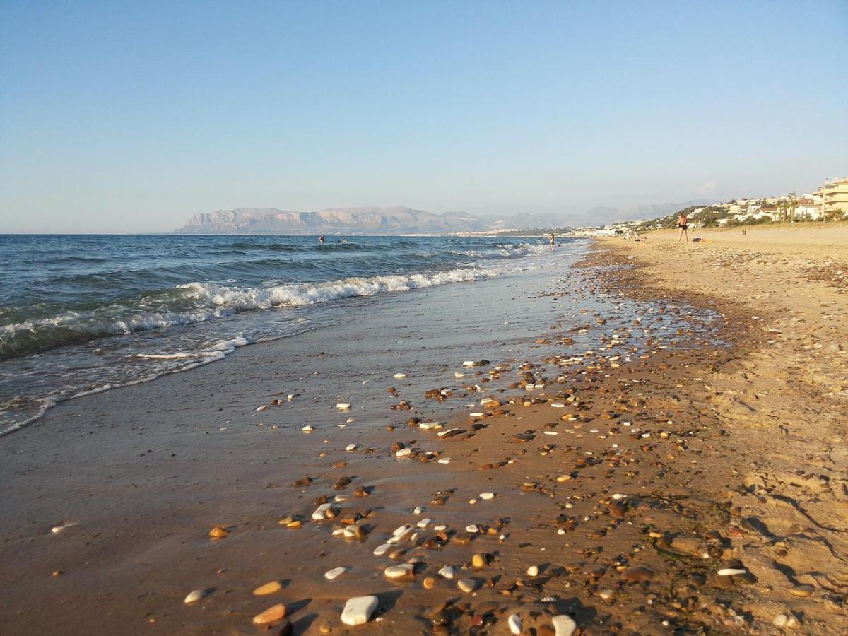 Castellammare Holiday Алкамо Марина Екстериор снимка