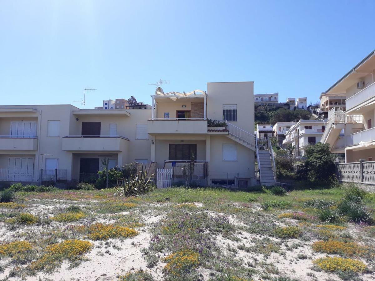 Castellammare Holiday Алкамо Марина Екстериор снимка